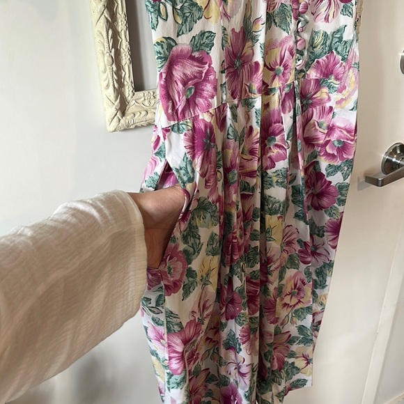 HOMEMADE | Floral Cottage Core Homemade Vintage Women's Dress - Picture 8 of 16